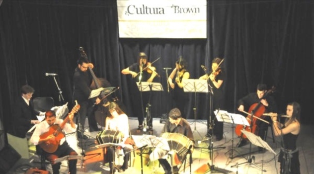 AB.orquesta-a-brown