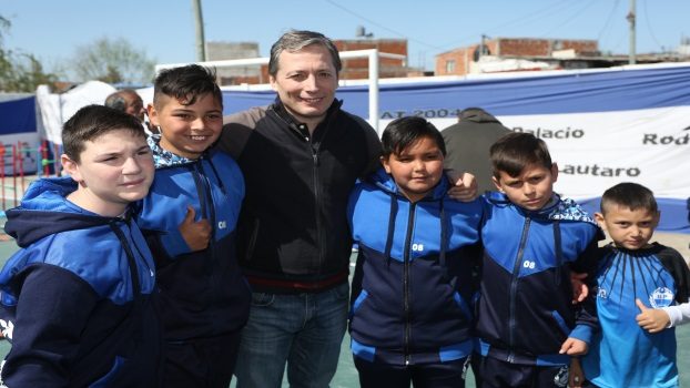 EE FERNANDO GRAY INAUGURÓ CANCHA EN CLUB UNIÓN DE PADRES DE 9 DE ABRIL 2