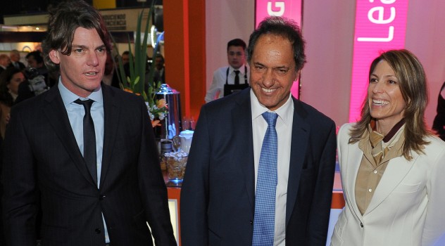 Nicolás Scioli, Daniel Scioli e Isela Costantini