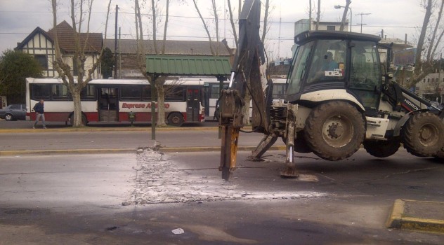 ab MOTONIVELA Y CERAMICA TUCUMAN (1)